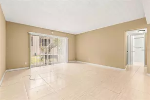 7510 Presley Pl, Tampa, FL 33617 - Photo 12