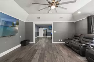 8014 N Habana Ave, Tampa, FL 33614 - Photo 24
