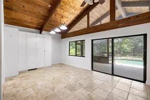 181 N Smokey Mountain Rd, Seffner, FL 33584 - Photo 26