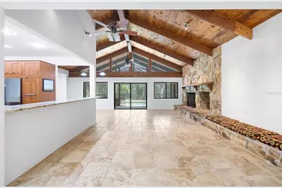 181 N Smokey Mountain Road, Seffner, FL 33584 - Photo 4