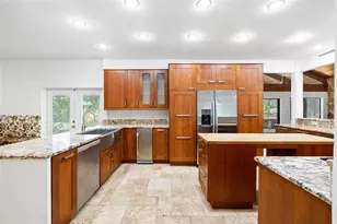 181 N Smokey Mountain Rd, Seffner, FL 33584 - Photo 18