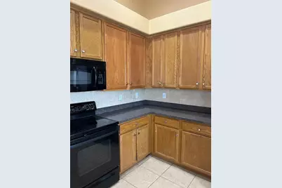 210 Rosana Drive, Brandon, FL 33511 - Photo 4
