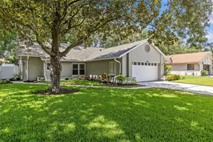 3224 Montrose Cir, Palm Harbor, FL 34684 - Photo 2