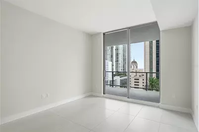 275 1st Avenue S #1104, Saint Petersburg, FL 33701 - Photo 12