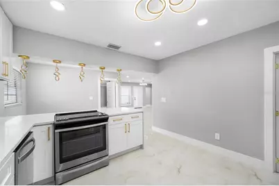 [Address not provided], Tampa, FL 33614 - Photo 30