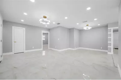 [Address not provided], Tampa, FL 33614 - Photo 18