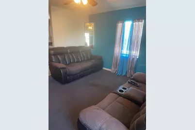 511 30th Street E, Palmetto, FL 34221 - Photo 2