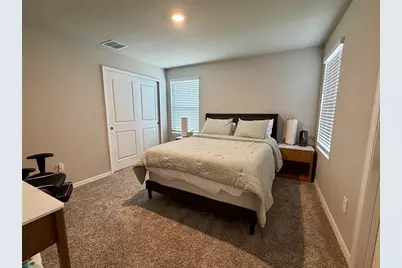 7687 Intrepid Road, Wesley Chapel, FL 33545 - Photo 10