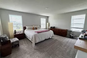 7687 Intrepid Rd, Wesley Chapel, FL 33545 - Photo 8