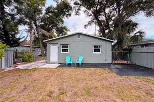 364 3rd St NW, Largo, FL 33770 - Photo 18