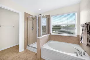 8919 N River Rd, Tampa, FL 33635 - Photo 20