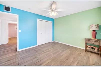 827 Oakmont Avenue, Sun City Center, FL 33573 - Photo 12