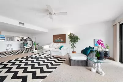 745 Pinellas Bayway S #206, Saint Petersburg, FL 33705 - Photo 6