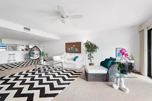 745 Pinellas Bayway S, Saint Petersburg, FL 33705 - Photo 6
