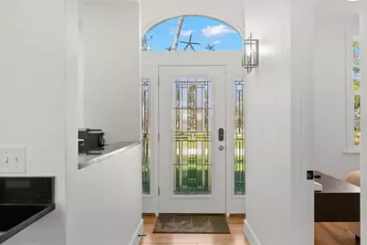 819 Bay Esplanade, Clearwater Beach, FL 33767 - Photo 26