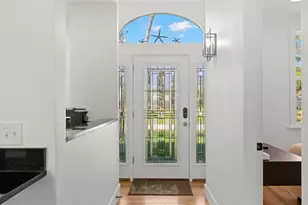 819 Bay Esplanade, Clearwater Beach, FL 33767 - Photo 26