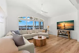 819 Bay Esplanade, Clearwater Beach, FL 33767 - Photo 22
