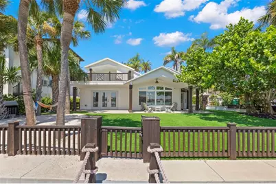 819 Bay Esplanade, Clearwater Beach, FL 33767 - Photo 12