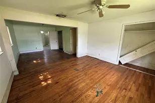 2522 Lake Ellen Ln, Tampa, FL 33618 - Photo 8
