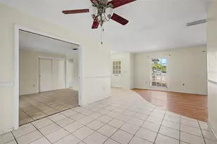 4113 Prudence Dr, Sarasota, FL 34235 - Photo 8