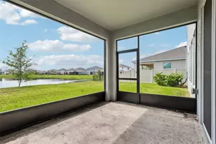327 Mangrove Manor Dr, Apollo Beach, FL 33572 - Photo 2