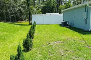 8848 N Paradisea Dr, Citrus Springs, FL 34433 - Photo 6