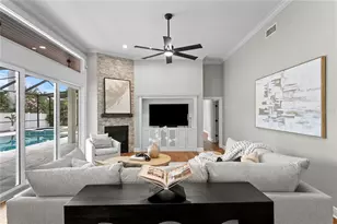 1230 Darlington Oak Cir NE, Saint Petersburg, FL 33703 - Photo 20