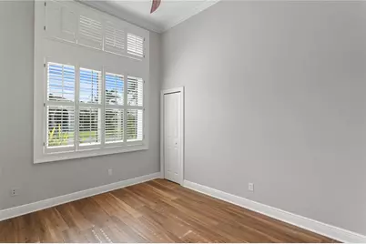 1230 Darlington Oak Circle NE, Saint Petersburg, FL 33703 - Photo 38