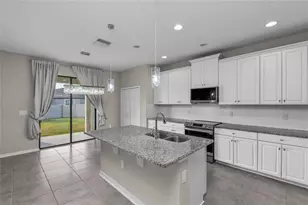 18576 Obregan Dr, Spring Hill, FL 34610 - Photo 22