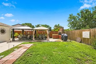 5309 Black Pine Dr, Tampa, FL 33624 - Photo 22