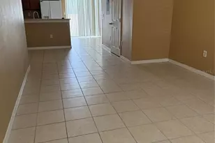11517 Declaration Dr, Tampa, FL 33635 - Photo 4