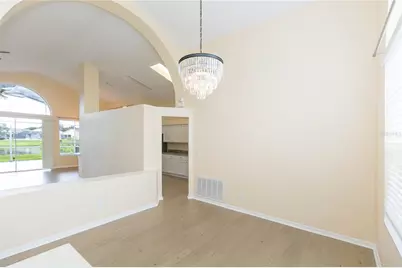 11520 Wellman Drive, Riverview, FL 33578 - Photo 10