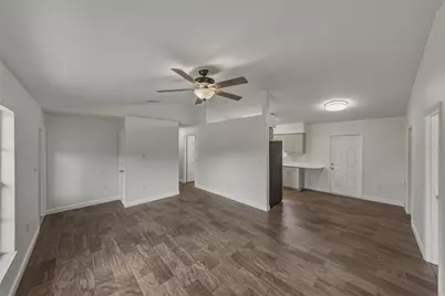36844 Church Avenue, Dade City, FL 33525 - Photo 8
