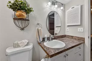 593 Lakeside Dr, Bradenton, FL 34210 - Photo 22