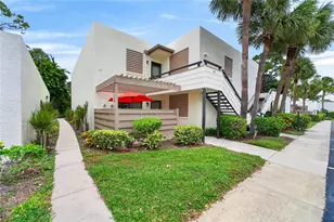 593 Lakeside Dr, Bradenton, FL 34210 - Photo 2