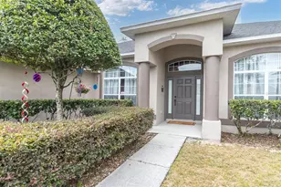 13270 Drysdale St, Spring Hill, FL 34609 - Photo 2
