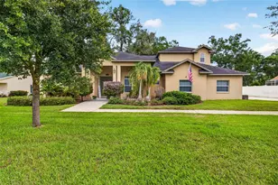 32449 Laurel Ct, San Antonio, FL 33576 - Photo 1