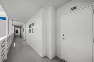 7 Elgin Pl, Dunedin, FL 34698 - Photo 2