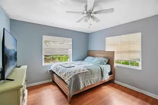 3211 30th St N, Saint Petersburg, FL 33713 - Photo 14