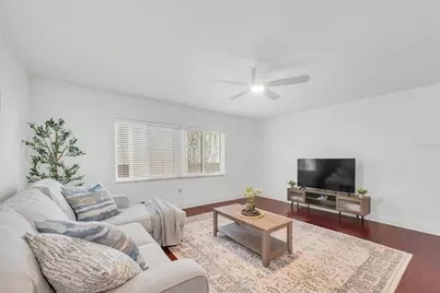 210 5th Avenue S #404, Saint Petersburg, FL 33701 - Photo 6