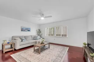 210 5th Ave S, Saint Petersburg, FL 33701 - Photo 8