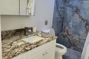 15406 Avalon Ave, Clearwater, FL 33760 - Photo 10