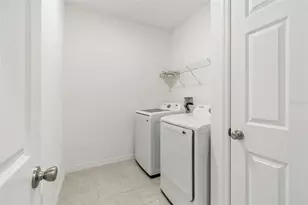 34214 Cinder Wy, Wesley Chapel, FL 33545 - Photo 40