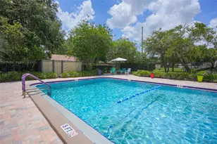 1304 Sandalwood Dr, Plant City, FL 33563 - Photo 38