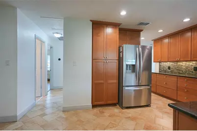 1304 Sandalwood Drive, Plant City, FL 33563 - Photo 6