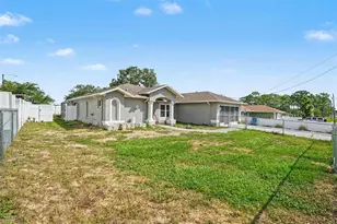4187 Everett Ave, Spring Hill, FL 34609 - Photo 2