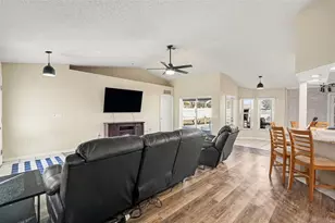 4187 Everett Ave, Spring Hill, FL 34609 - Photo 6