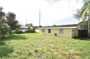 1906 E Bougainvillea Ave, Tampa, FL 33612 - Photo 6