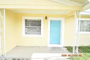 1906 E Bougainvillea Ave, Tampa, FL 33612 - Photo 4