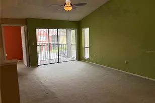 5576 Baywater Dr, Tampa, FL 33615 - Photo 2